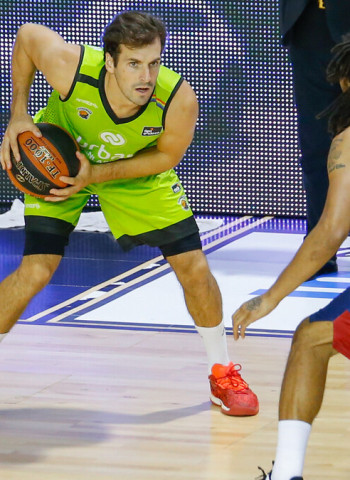 Tomas Bellas apunta al UCAM Murcia