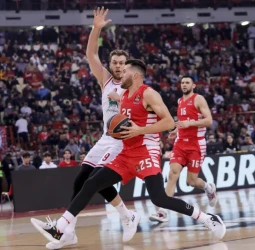 A partir del tercer cuarto el dominio fue de Olympiacos (82-66)