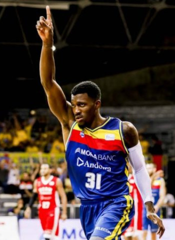 El Casademont Zaragoza ultima la vuelta de Dylan Ennis