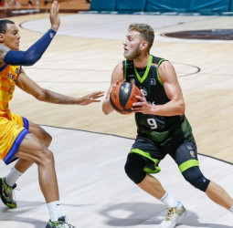 El Fuenlabrada se mantiene invicto ante un exigente Gran Canaria (90-87)