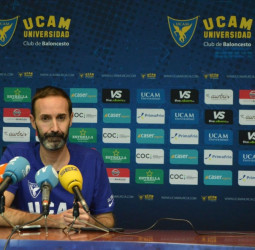 Afición. Equipo. Palacio lleno.