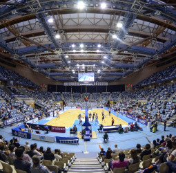Los abonados del Monbus Obradoiro accederán el sábado con su Abono Virtual (Passbook) y se sentarán en su asiento