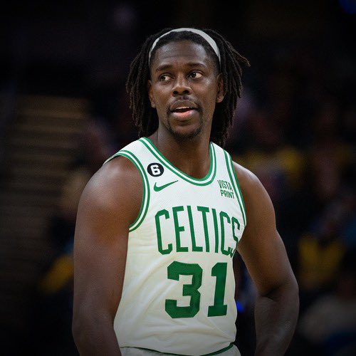 Jrue Holiday pone rumbo a los Boston Celtics