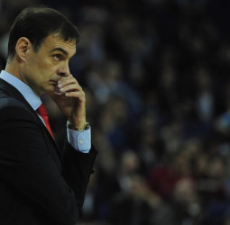 Unics Kazan y Khimki, posibles destinos de Bartzokas