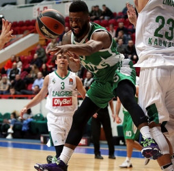 El Zalgiris se aferra al sueño del playoffs (80-82)
