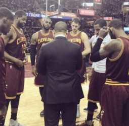 ¿Qué ha pasado en la NBA? Irving supera a Harden, Curry recupera el acierto y Utah sorprende