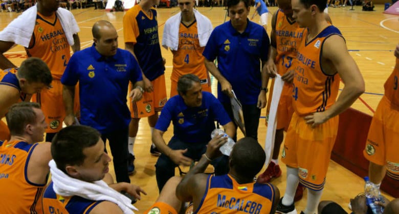 El Herbalife Gran Canaria rompe la mala racha ante el Cedevita (101-76)