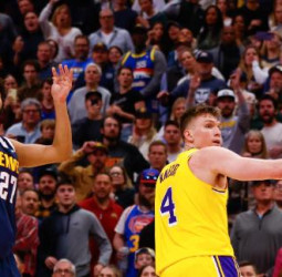 Murray salva el día y los Nuggets vencen a unos Lakers mermados, 126-131