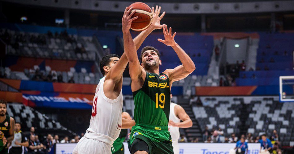 Fenerbahce: Arturs Zagars sí, Raulzinho Neto no