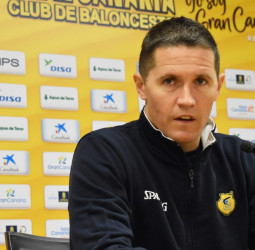 Jaka Lakovic: «Debemos hacer un partido casi perfecto en el Palau»