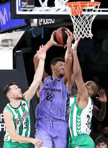 Tercera victoria de la semana para el Real Madrid (55-73)