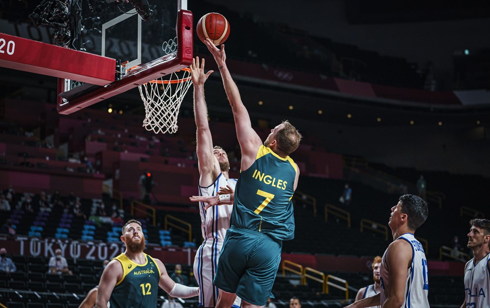 Australia supera a Italia en un disputado encuentro (83-86)