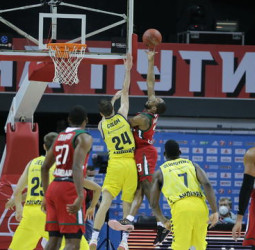 El MoraBanc cae contra el Lokomotiv (76-61)