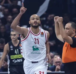 Shields conduce al Milán a una victoria en Belgrado (75-80)