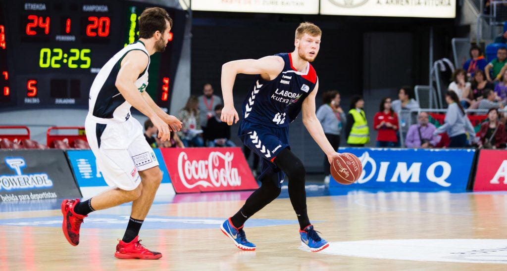 Davis Bertans se desvincula de Saski Baskonia