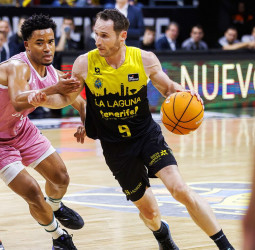 El Tenerife se lleva el cara o cruz ante el Joventut, 82-81