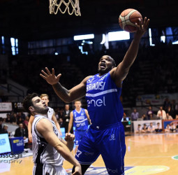 El Reggio Emilia se interesa en Samardo Samuels