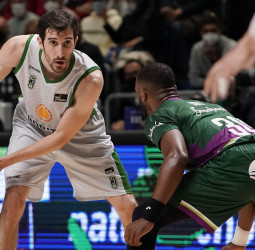 La Penya se enfrenta al Unicaja Málaga