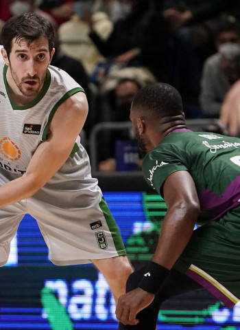La Penya se enfrenta al Unicaja Málaga