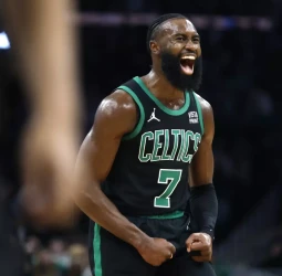 Los Celtics siguen invictos en su TD Garden