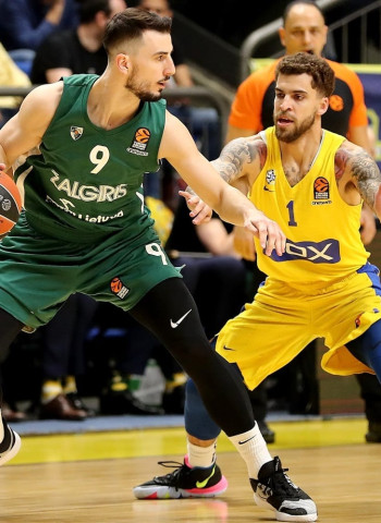 El Zalgiris Kaunas se aferra a las matemáticas para estar vivo (83-85)