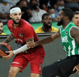 El Monbus Obradoiro se impone a domicilio al Coosur Real Betis (76-87)