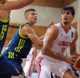 Eslovenia, a pesar del partidazo de Doncic, última víctima de una potente Croacia