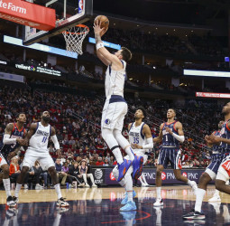 Un vistazo a la noche NBA