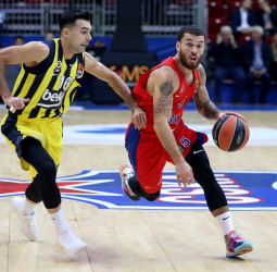 Mike James, MVP de la jornada 8 de la EuroLeague