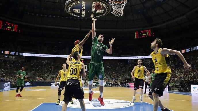 Unicaja completa las semifinales