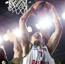 Contundente victoria a domicilio en una noche de récords para el Baskonia (80-103)