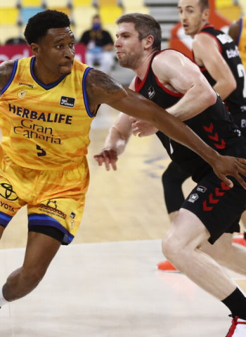 Stan Okoye regresa al Casademont Zaragoza