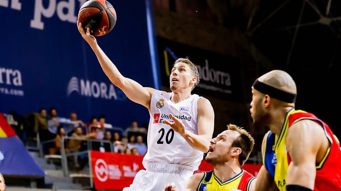 El Real Madrid retoma la Liga con victoria en Andorra (66-87)