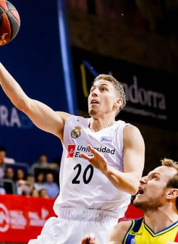 El Real Madrid retoma la Liga con victoria en Andorra (66-87)