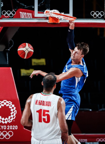 La República Checa supera de forma ajustada a Irán (78-84)