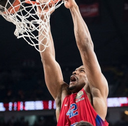 El CSKA Moscú ultima la renovación de Kyle Hines