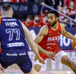 El Leyma Coruña nada puede hacer ante un transversal Manresa, 104-89