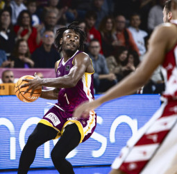 Lleida corta su mala racha y corre hacia adelante, 97-91