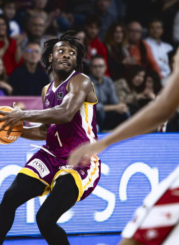 Lleida corta su mala racha y corre hacia adelante, 97-91