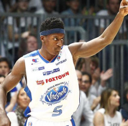 Awudu Abass jugará en el Armani Milán