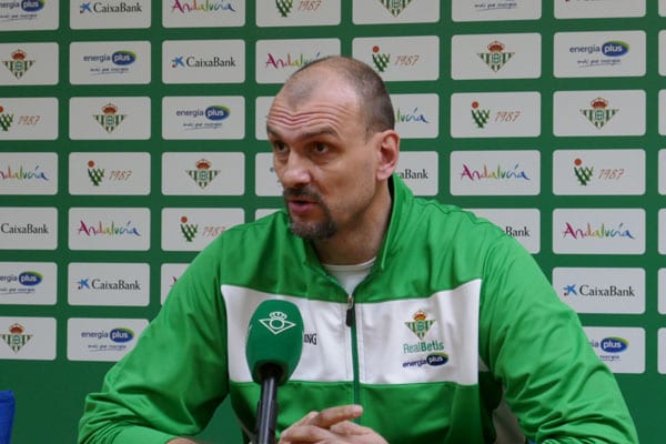 Tabak: “Este no es un partido como los demás, necesitamos romper barreras mentales”