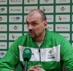 Tabak: “Este no es un partido como los demás, necesitamos romper barreras mentales”