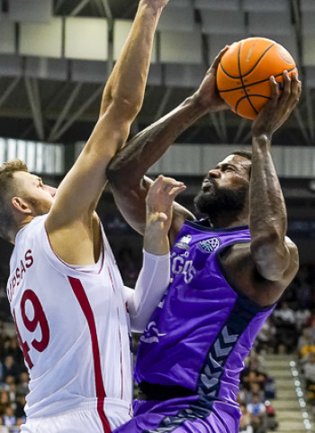 Gran victoria de San Pablo Burgos ante el Hapoel Jerusalem (91-84)