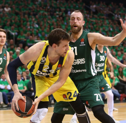 Zalgiris y Fenerbahce se enfrentan en Kaunas