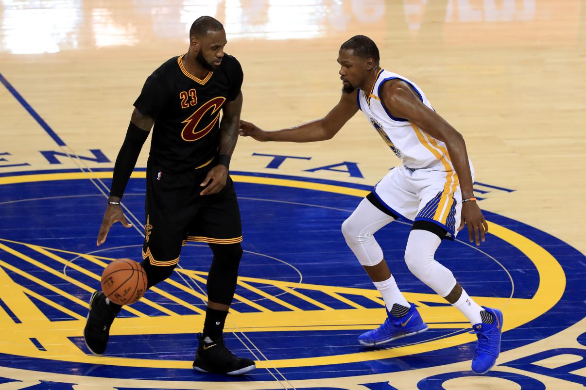 Cuando los Golden State Warriors lo dominaron todo (II) [Años 2017 y 2018]