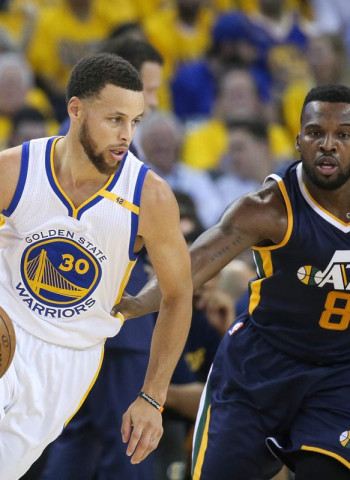 [2-0] Los Warriors, siempre un paso por delante de los Jazz (104-115)