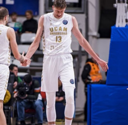 El UCAM Murcia se divierte en Turquía, 77-87