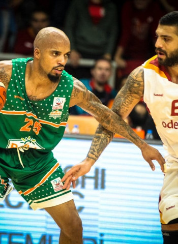 Jordan Theodore fichará por el Anadolu Efes