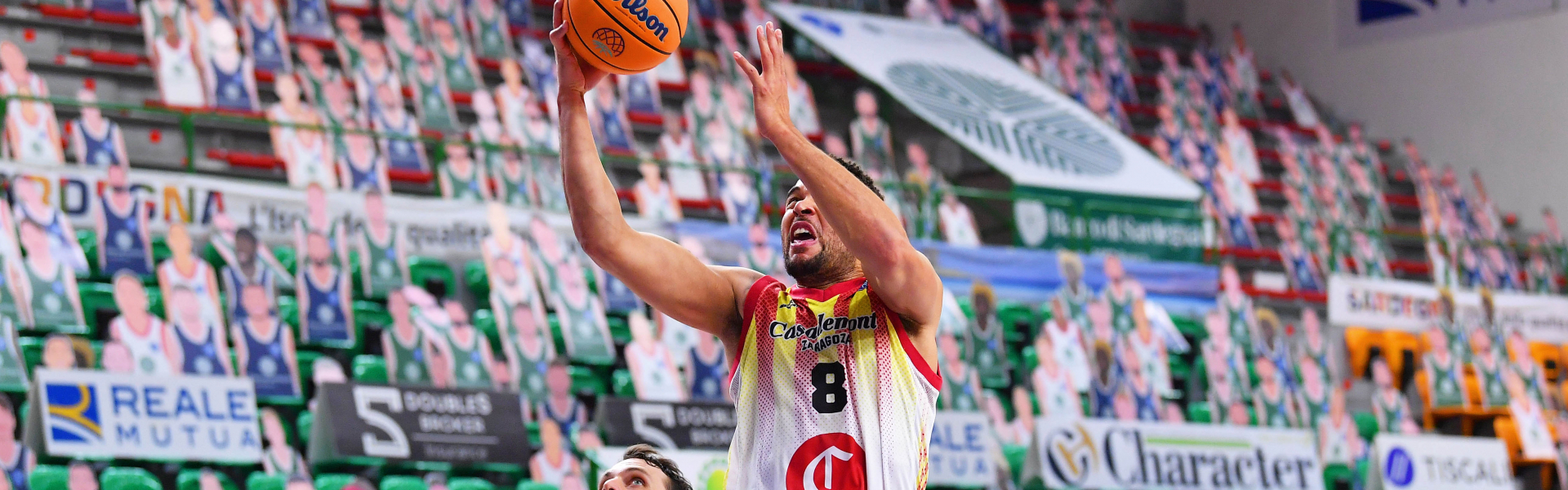 Victoria a domicilio frente a Banco Di Sardegna para abrir los playoffs (83-95)