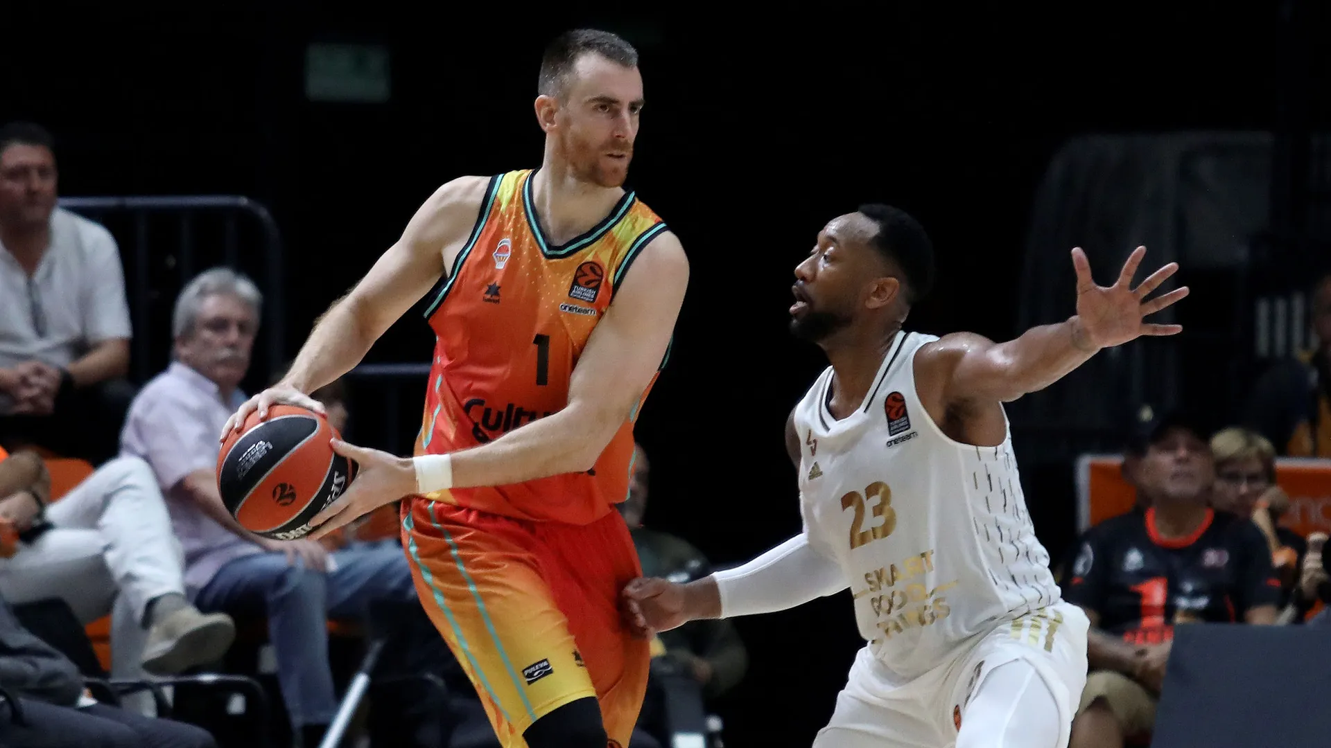La defensa del Valencia deja en bajo mínimos al ASVEL, 55-78